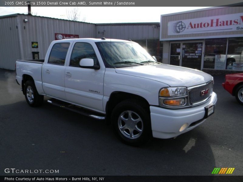 Summit White / Sandstone 2005 GMC Sierra 1500 Denali Crew Cab AWD