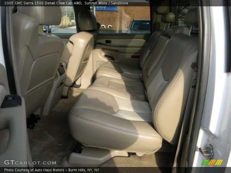 Summit White / Sandstone 2005 GMC Sierra 1500 Denali Crew Cab AWD