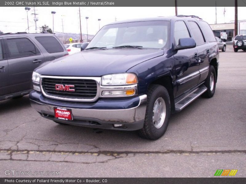 Indigo Blue Metallic / Neutral/Shale 2002 GMC Yukon XL SLE