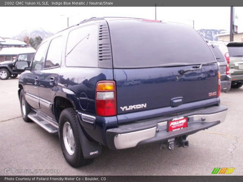 Indigo Blue Metallic / Neutral/Shale 2002 GMC Yukon XL SLE