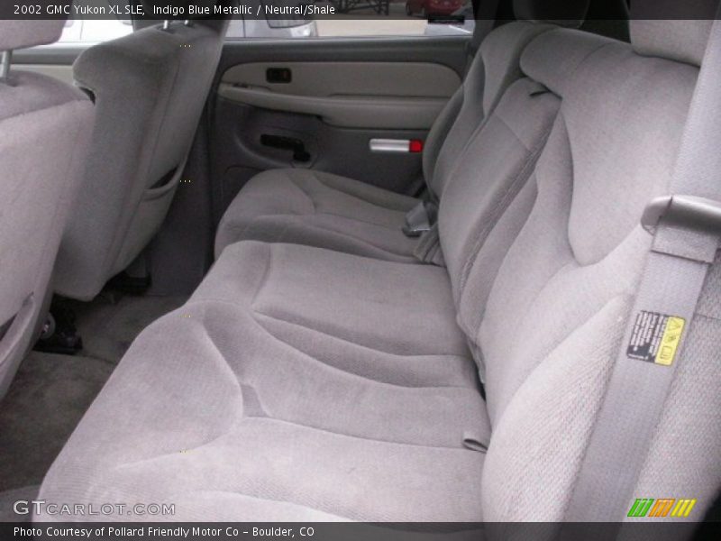 Indigo Blue Metallic / Neutral/Shale 2002 GMC Yukon XL SLE
