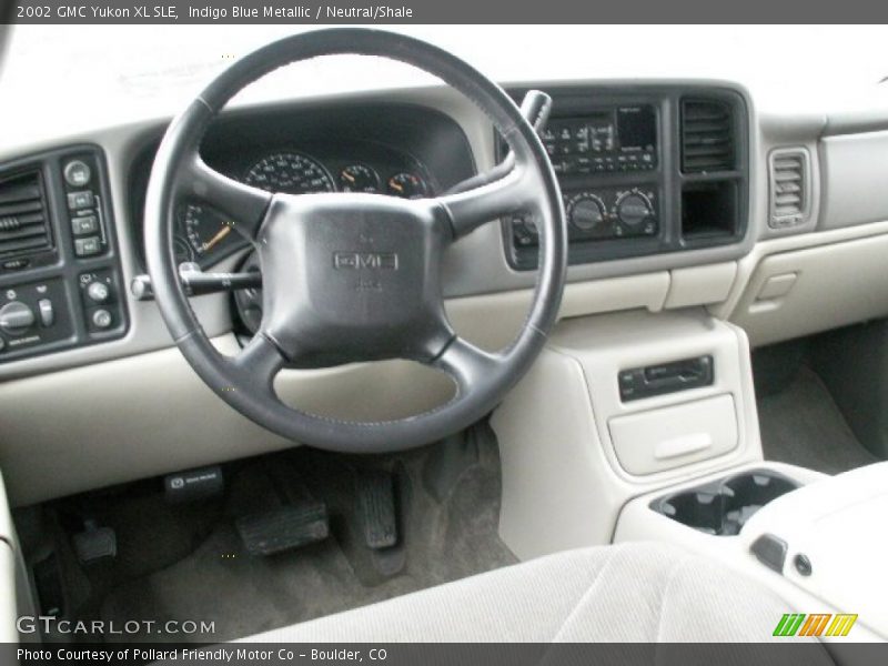 Indigo Blue Metallic / Neutral/Shale 2002 GMC Yukon XL SLE