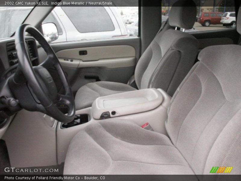 Indigo Blue Metallic / Neutral/Shale 2002 GMC Yukon XL SLE