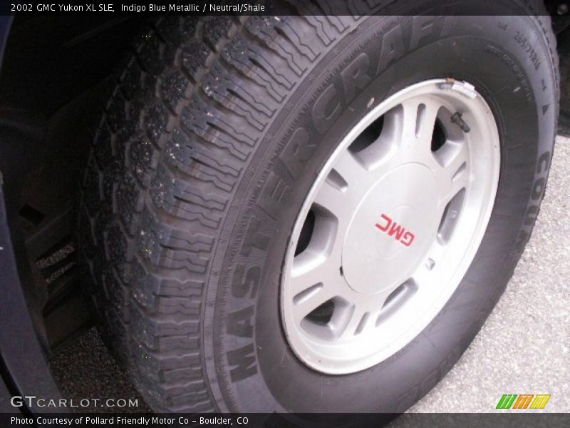 Indigo Blue Metallic / Neutral/Shale 2002 GMC Yukon XL SLE