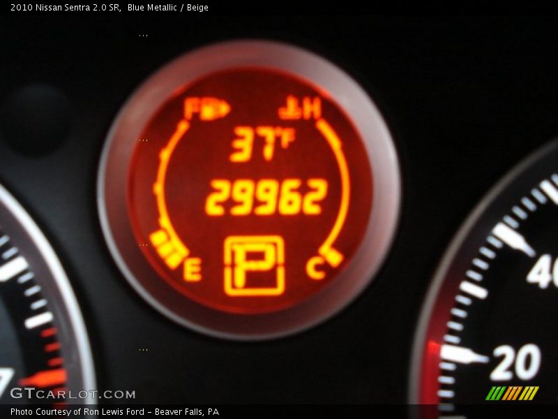 Blue Metallic / Beige 2010 Nissan Sentra 2.0 SR