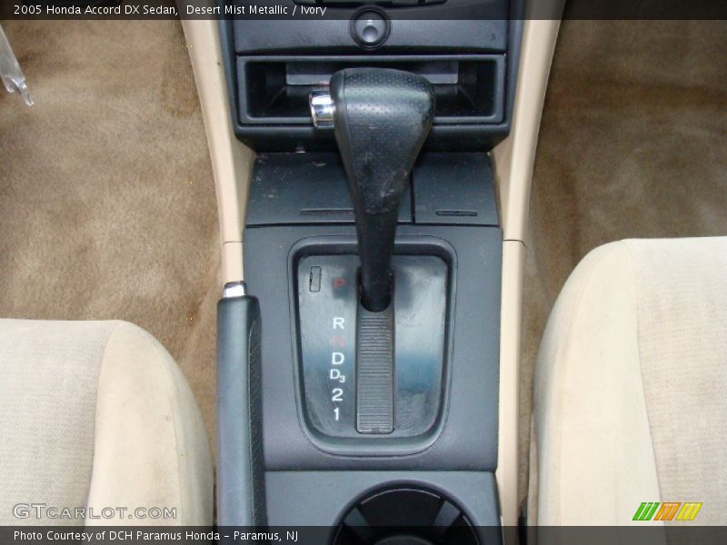 Desert Mist Metallic / Ivory 2005 Honda Accord DX Sedan
