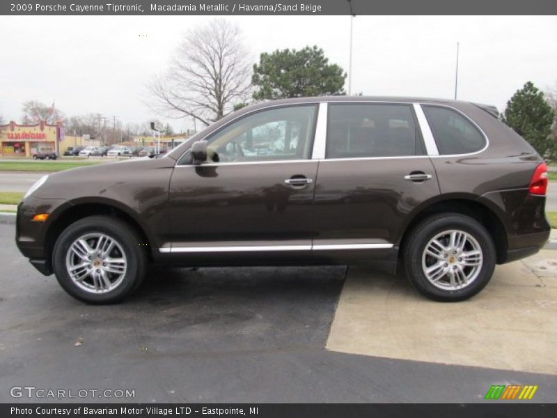 Macadamia Metallic / Havanna/Sand Beige 2009 Porsche Cayenne Tiptronic