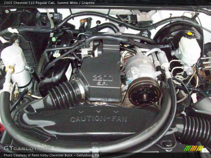Summit White / Graphite 2003 Chevrolet S10 Regular Cab