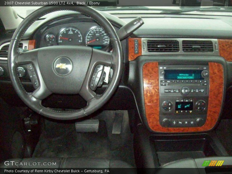 Black / Ebony 2007 Chevrolet Suburban 1500 LTZ 4x4