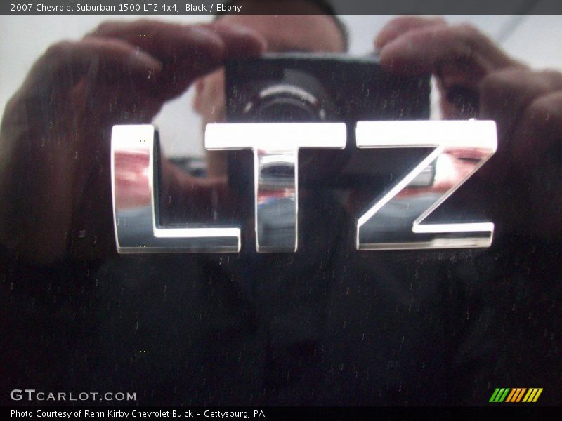 Black / Ebony 2007 Chevrolet Suburban 1500 LTZ 4x4