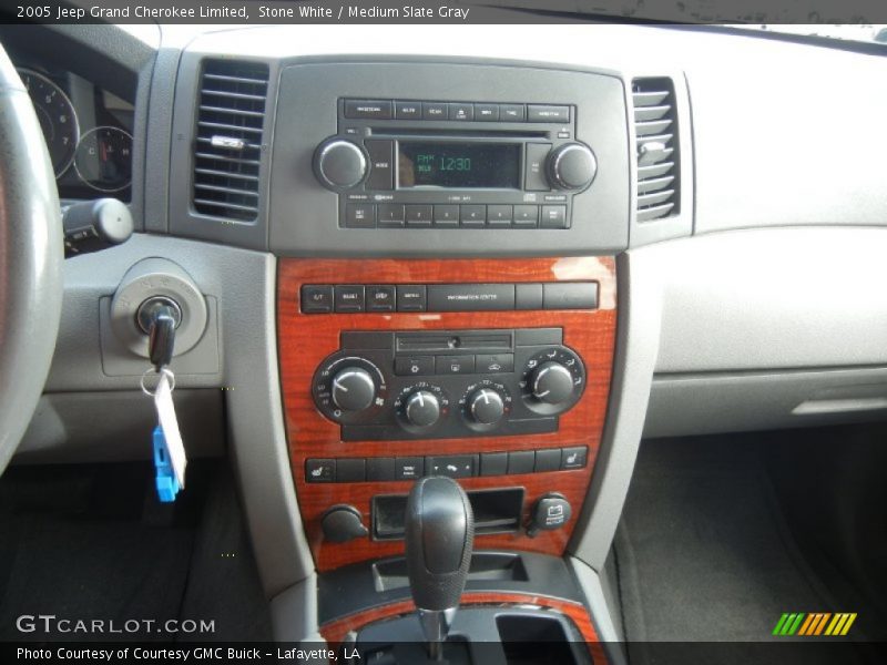 Stone White / Medium Slate Gray 2005 Jeep Grand Cherokee Limited