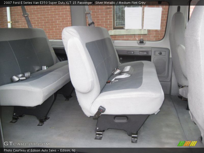 Silver Metallic / Medium Flint Grey 2007 Ford E Series Van E350 Super Duty XLT 15 Passenger