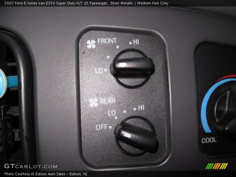 Silver Metallic / Medium Flint Grey 2007 Ford E Series Van E350 Super Duty XLT 15 Passenger