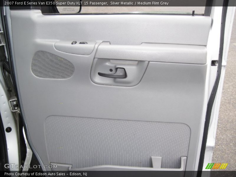 Silver Metallic / Medium Flint Grey 2007 Ford E Series Van E350 Super Duty XLT 15 Passenger