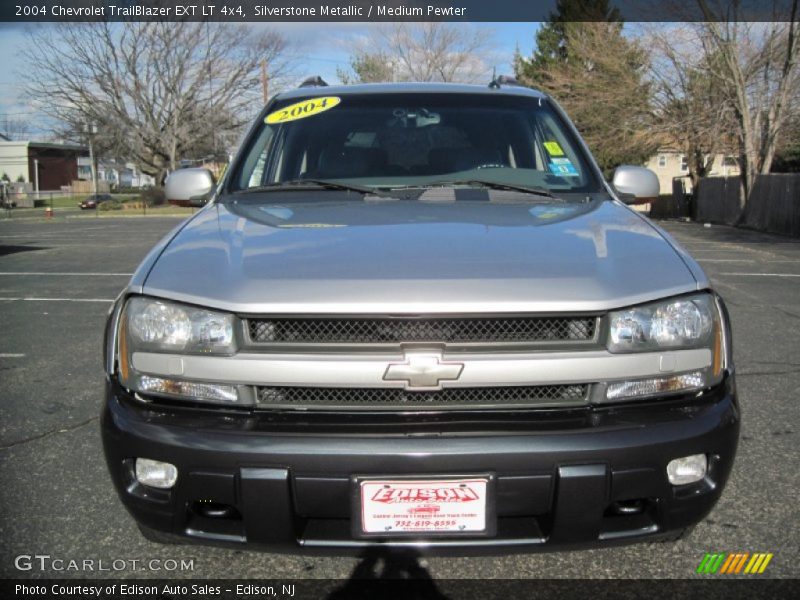 Silverstone Metallic / Medium Pewter 2004 Chevrolet TrailBlazer EXT LT 4x4