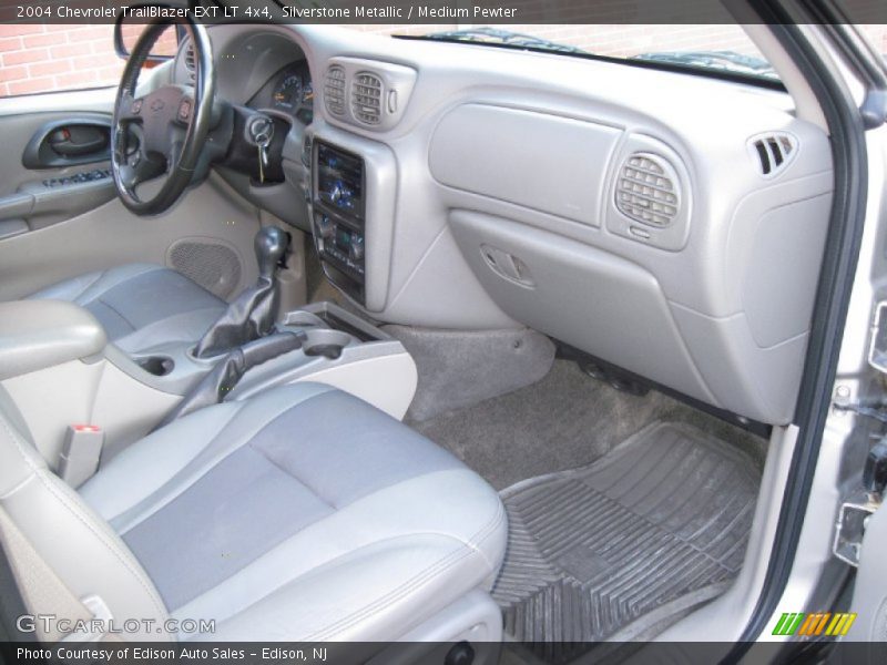 Silverstone Metallic / Medium Pewter 2004 Chevrolet TrailBlazer EXT LT 4x4