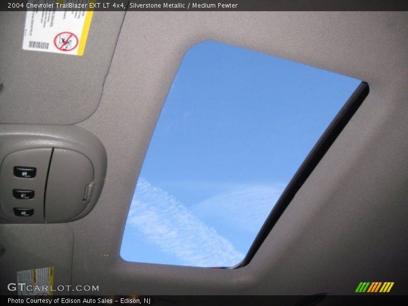 Silverstone Metallic / Medium Pewter 2004 Chevrolet TrailBlazer EXT LT 4x4
