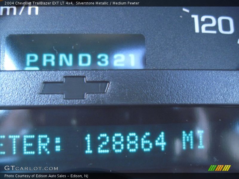 Silverstone Metallic / Medium Pewter 2004 Chevrolet TrailBlazer EXT LT 4x4