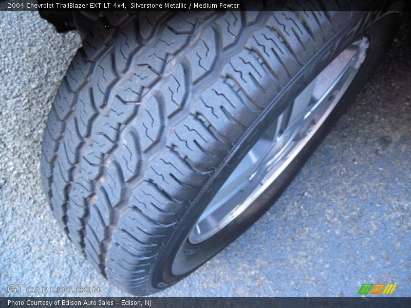 Silverstone Metallic / Medium Pewter 2004 Chevrolet TrailBlazer EXT LT 4x4