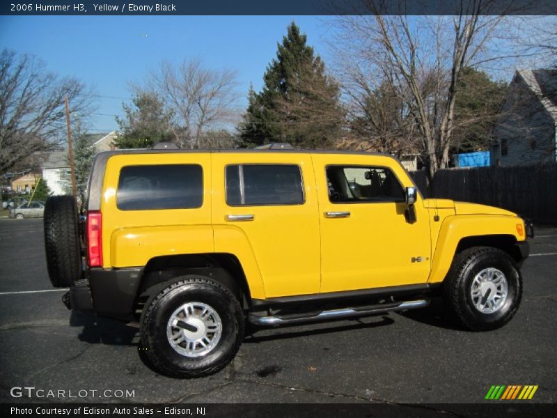 Yellow / Ebony Black 2006 Hummer H3