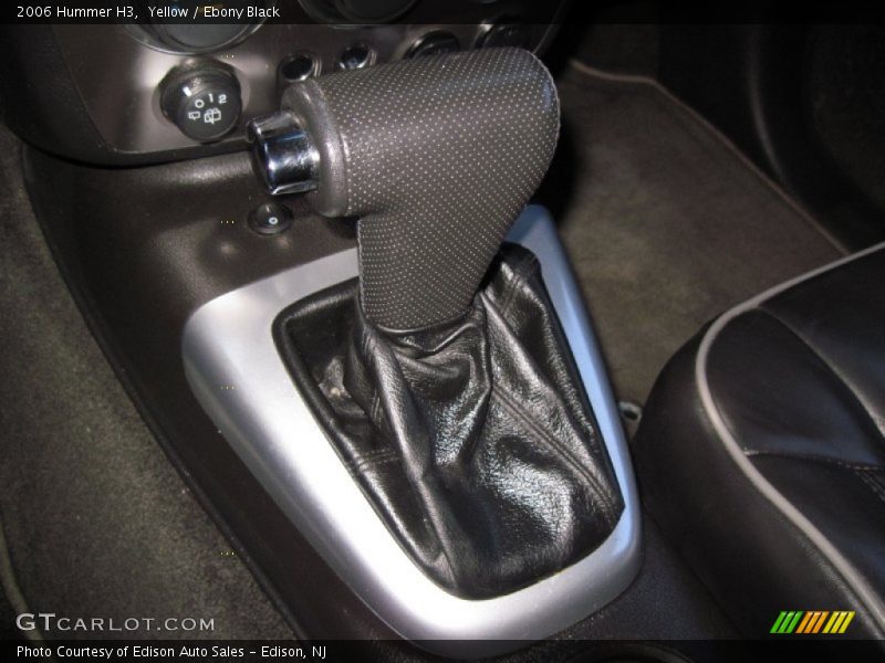 Yellow / Ebony Black 2006 Hummer H3
