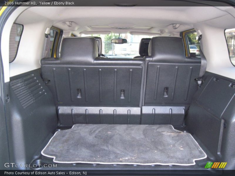 Yellow / Ebony Black 2006 Hummer H3