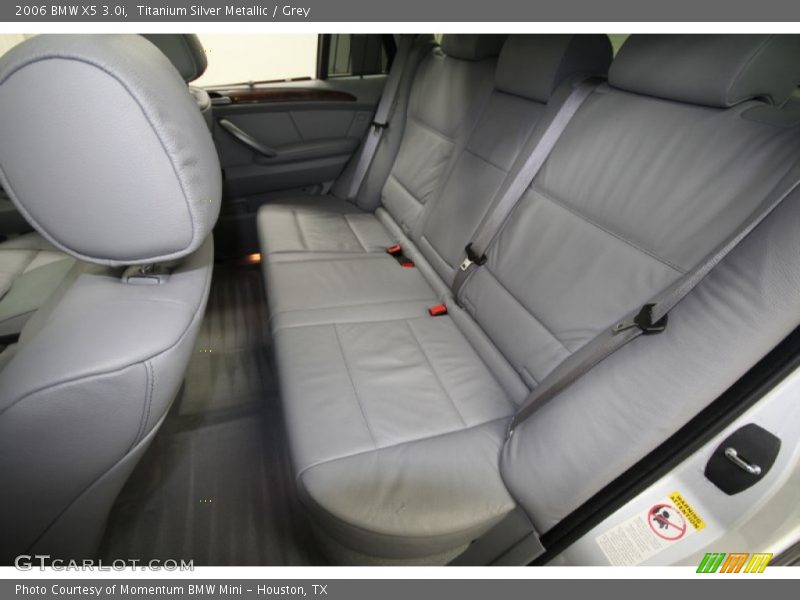 Titanium Silver Metallic / Grey 2006 BMW X5 3.0i