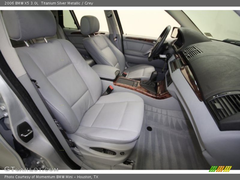 Titanium Silver Metallic / Grey 2006 BMW X5 3.0i