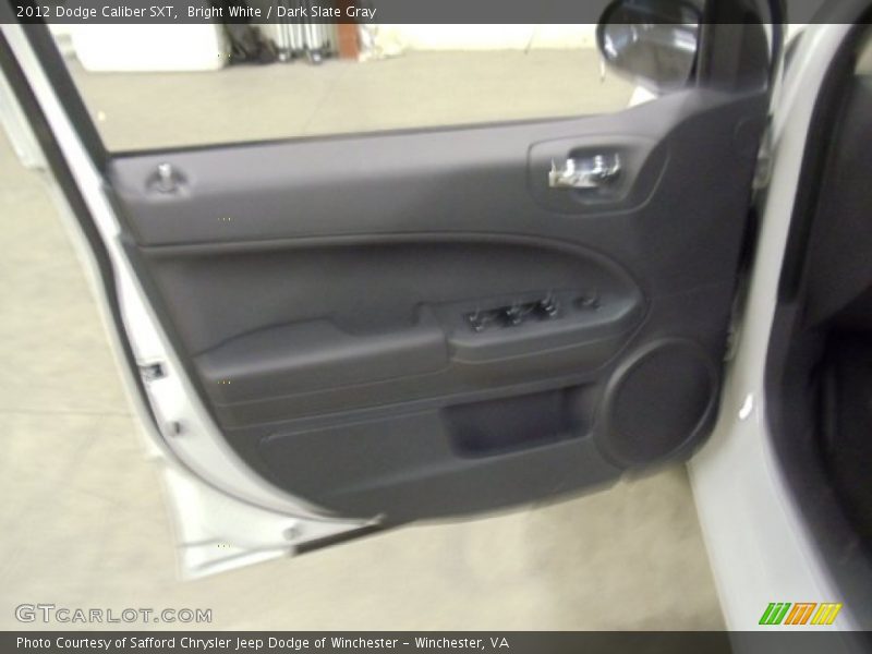 Bright White / Dark Slate Gray 2012 Dodge Caliber SXT