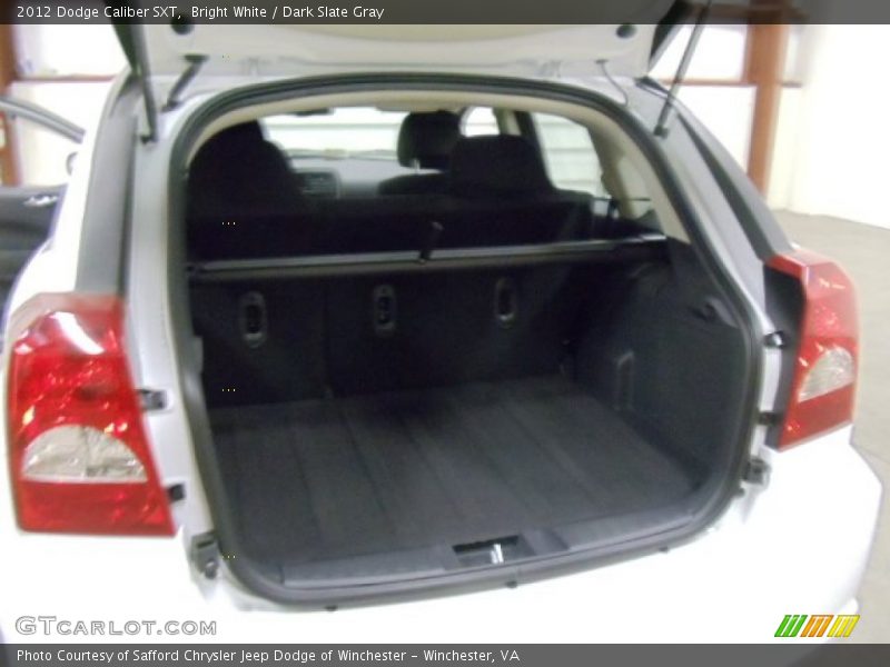 Bright White / Dark Slate Gray 2012 Dodge Caliber SXT