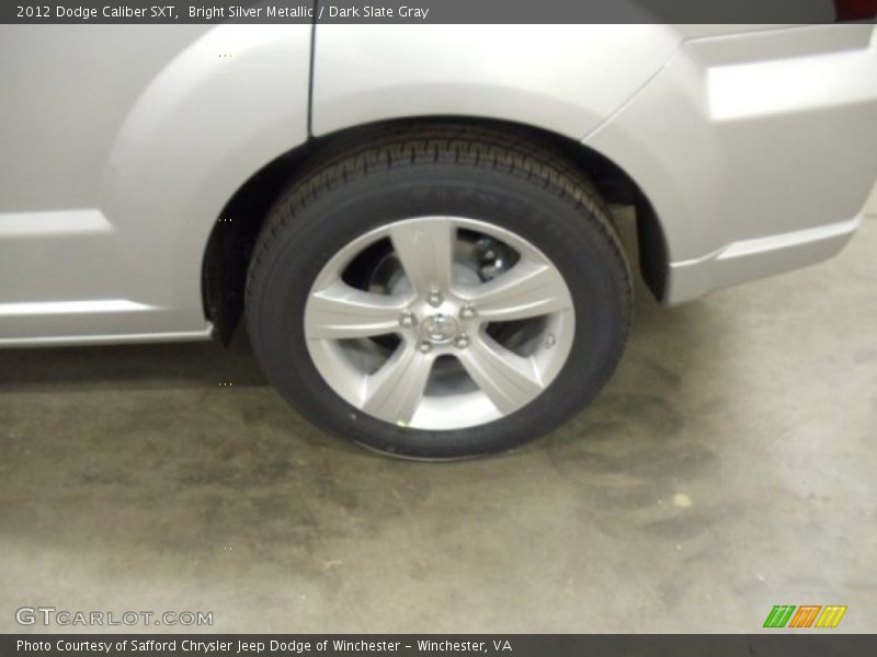 Bright Silver Metallic / Dark Slate Gray 2012 Dodge Caliber SXT