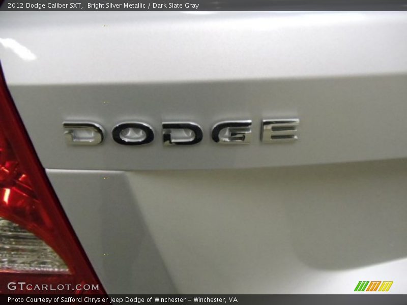 Bright Silver Metallic / Dark Slate Gray 2012 Dodge Caliber SXT