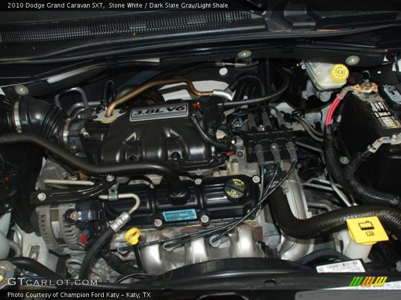 Stone White / Dark Slate Gray/Light Shale 2010 Dodge Grand Caravan SXT