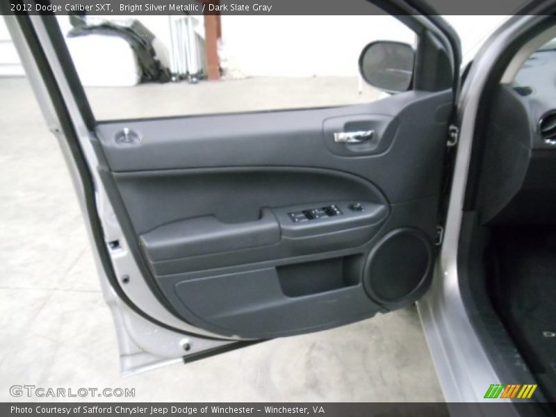 Bright Silver Metallic / Dark Slate Gray 2012 Dodge Caliber SXT