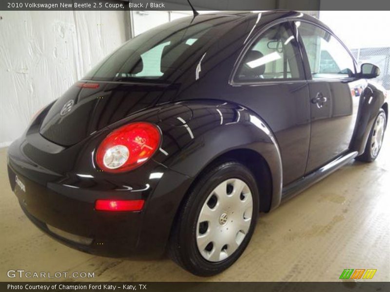 Black / Black 2010 Volkswagen New Beetle 2.5 Coupe