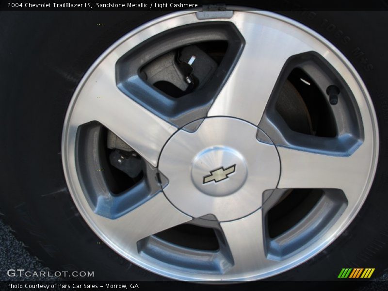 Sandstone Metallic / Light Cashmere 2004 Chevrolet TrailBlazer LS