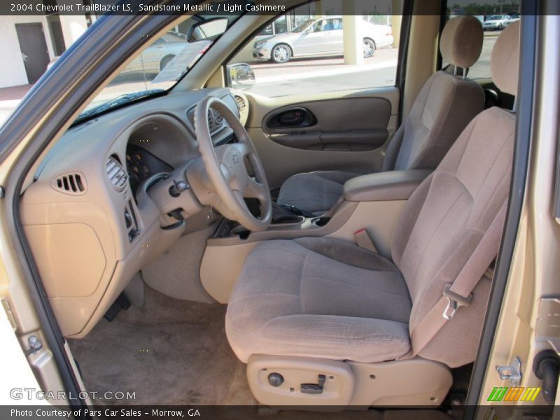 Sandstone Metallic / Light Cashmere 2004 Chevrolet TrailBlazer LS