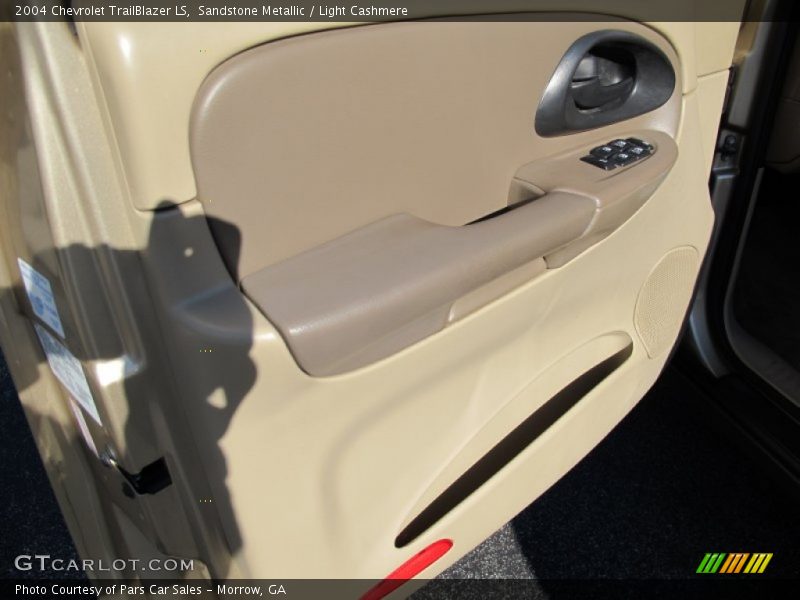 Sandstone Metallic / Light Cashmere 2004 Chevrolet TrailBlazer LS
