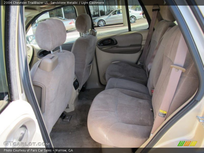 Sandstone Metallic / Light Cashmere 2004 Chevrolet TrailBlazer LS