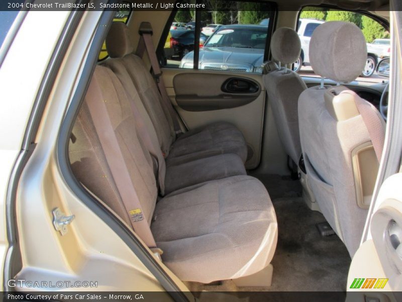 Sandstone Metallic / Light Cashmere 2004 Chevrolet TrailBlazer LS