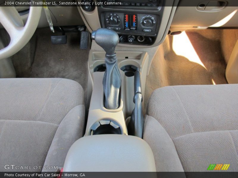 Sandstone Metallic / Light Cashmere 2004 Chevrolet TrailBlazer LS