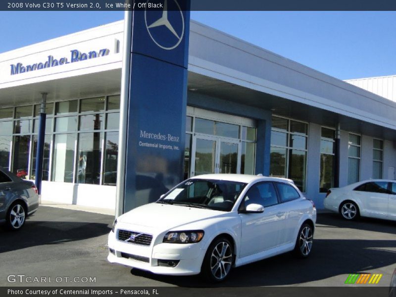 Ice White / Off Black 2008 Volvo C30 T5 Version 2.0