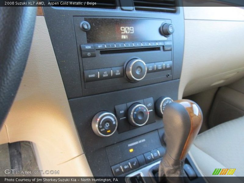 Aspen Gold Metallic / Beige 2008 Suzuki XL7 AWD