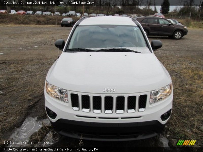 Bright White / Dark Slate Gray 2011 Jeep Compass 2.4 4x4