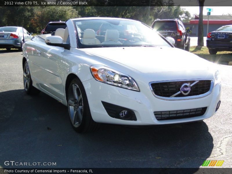 Ice White / Calcite/Off Black 2012 Volvo C70 T5