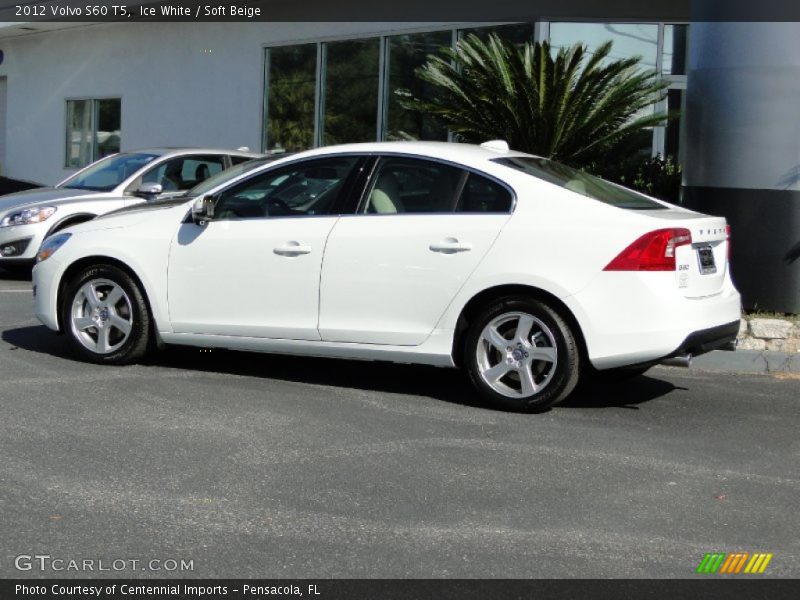 Ice White / Soft Beige 2012 Volvo S60 T5