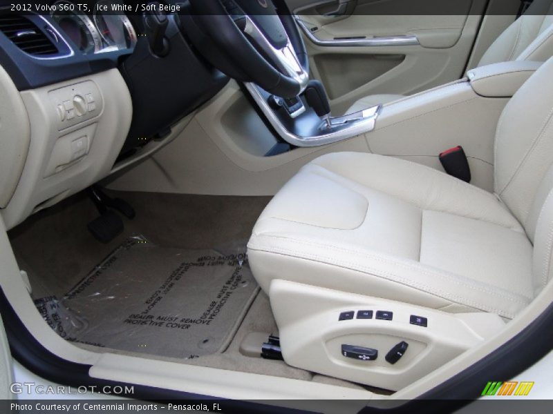 Ice White / Soft Beige 2012 Volvo S60 T5