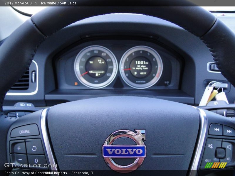 Ice White / Soft Beige 2012 Volvo S60 T5