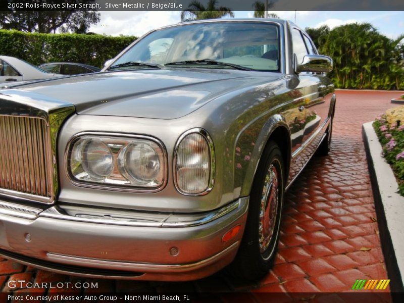 Silver Metallic / Beige/Blue 2002 Rolls-Royce Silver Seraph