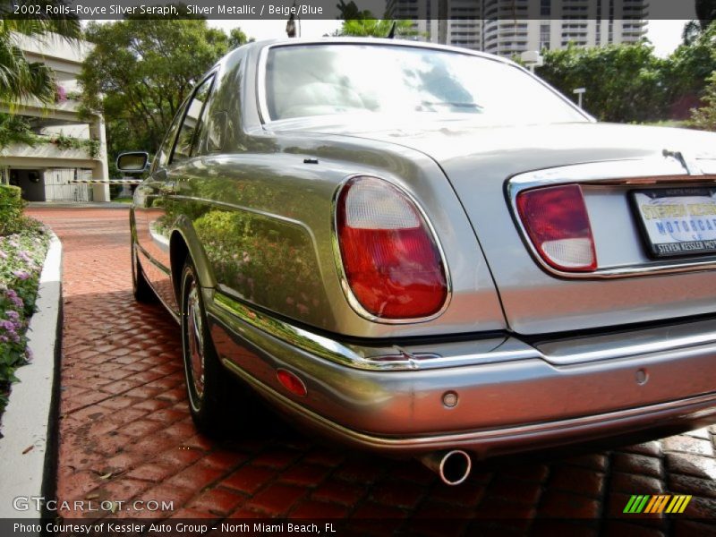 Silver Metallic / Beige/Blue 2002 Rolls-Royce Silver Seraph